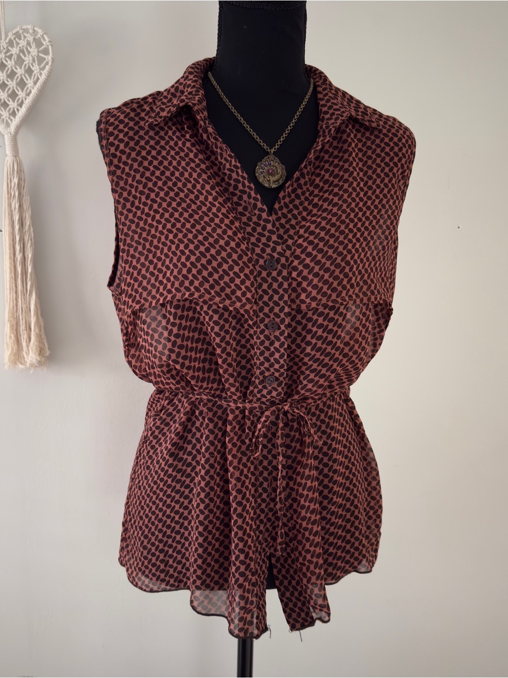 Sleeveless Tie-Waist checkered semi sheer Blouse - Brown/Rust